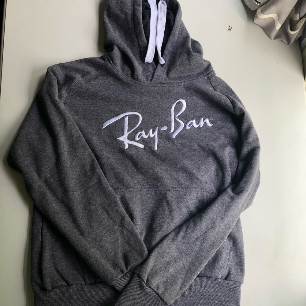 Vintage Y2K Ray-Ban Gray Pullover